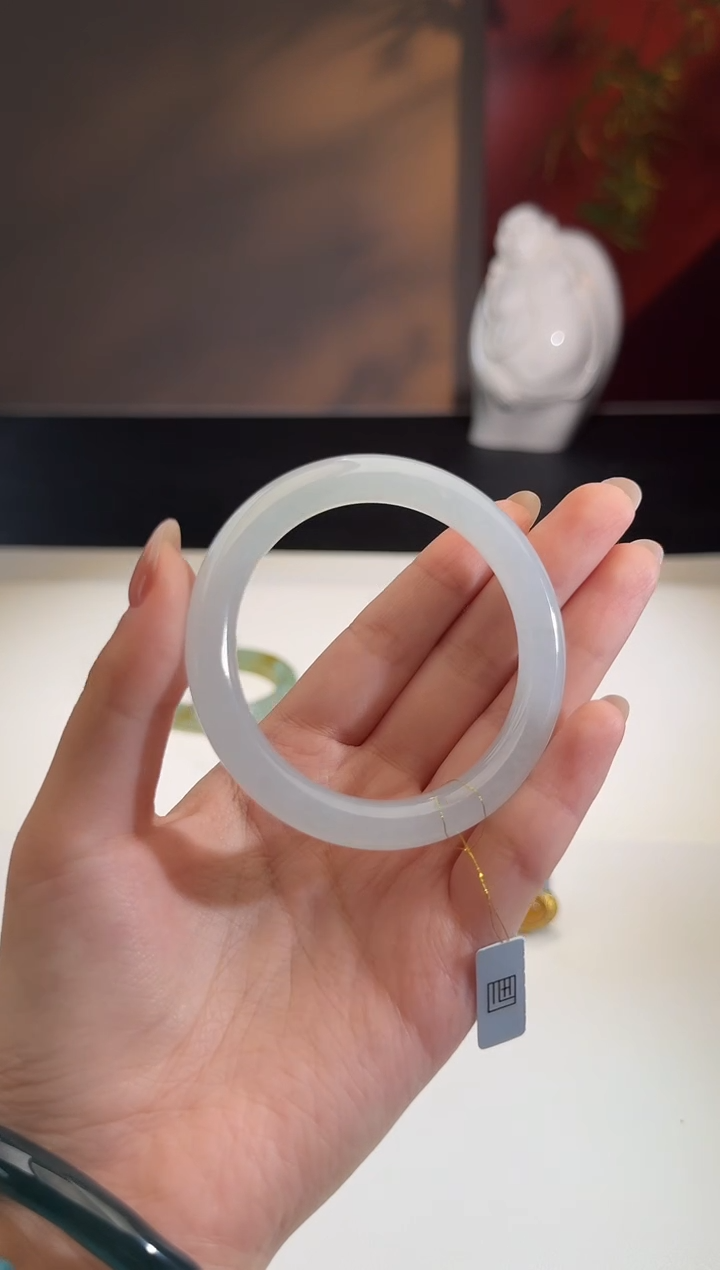 【闪购商品】翡翠手镯未镶嵌【鑫鑫】