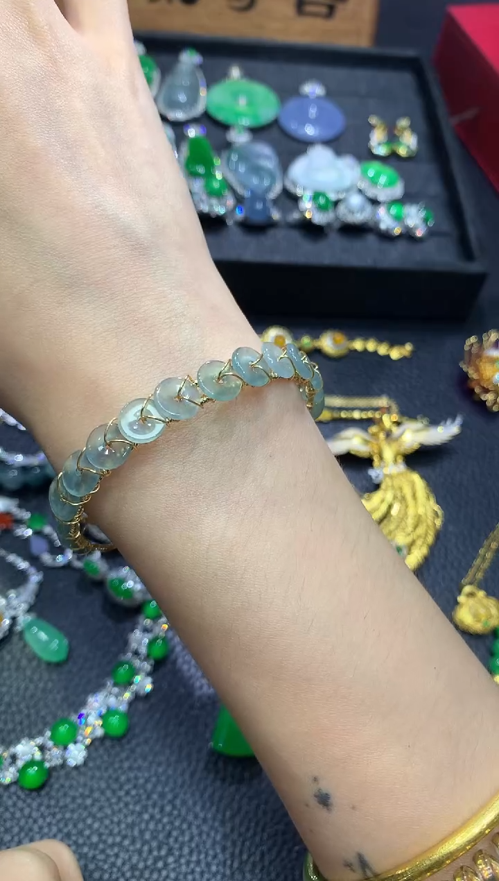 翡翠手镯未镶嵌1不含链随机发货1件