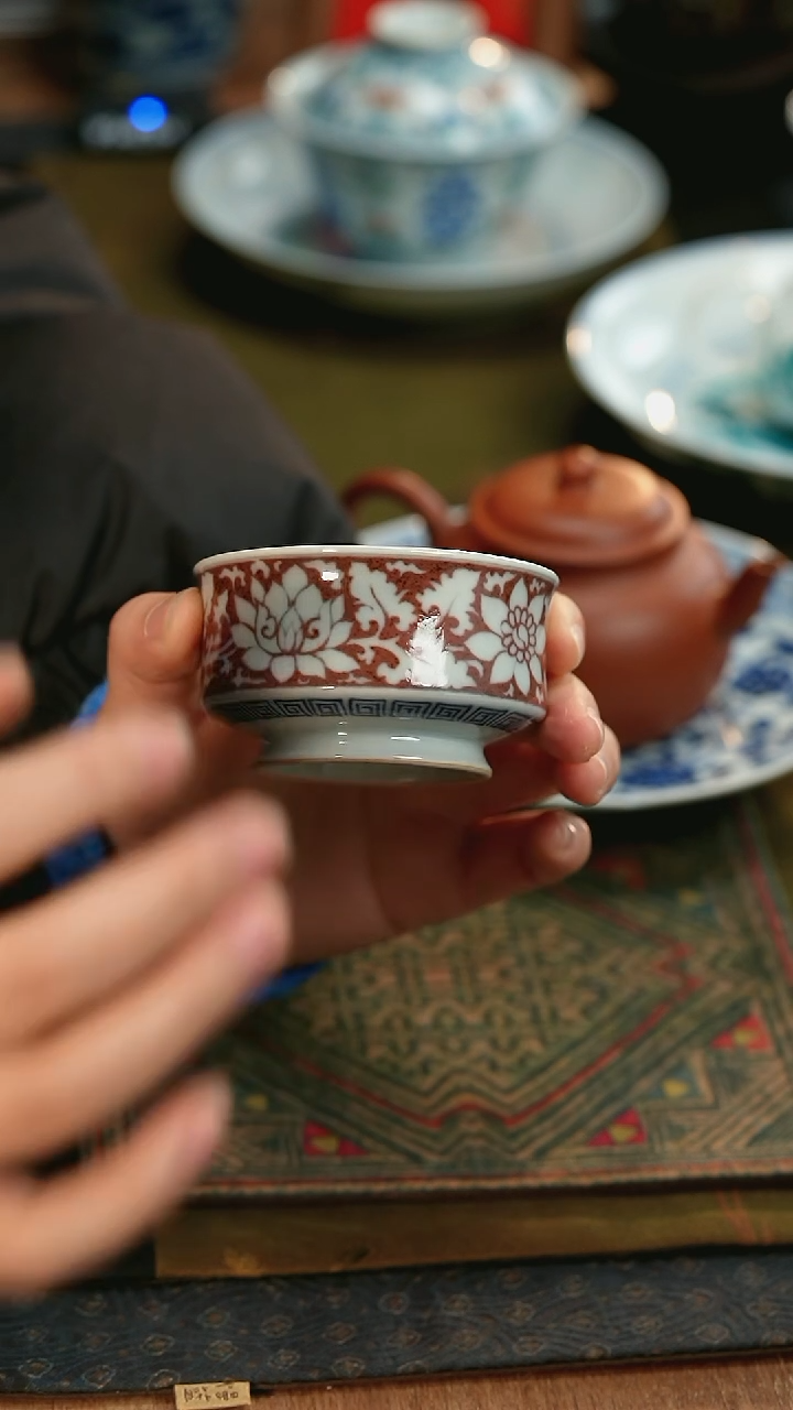 【闪购商品】青履茶器釉里红马蹄