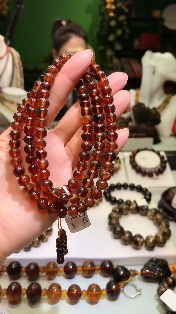 【闪购商品】琥珀裸石未镶嵌抚顺琥珀