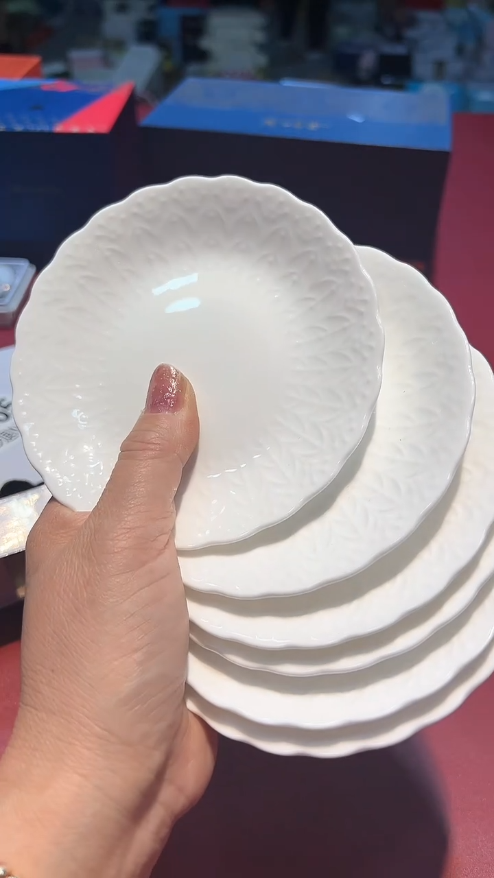 【闪购商品】瓷片锅碗瓢盆一件不剩