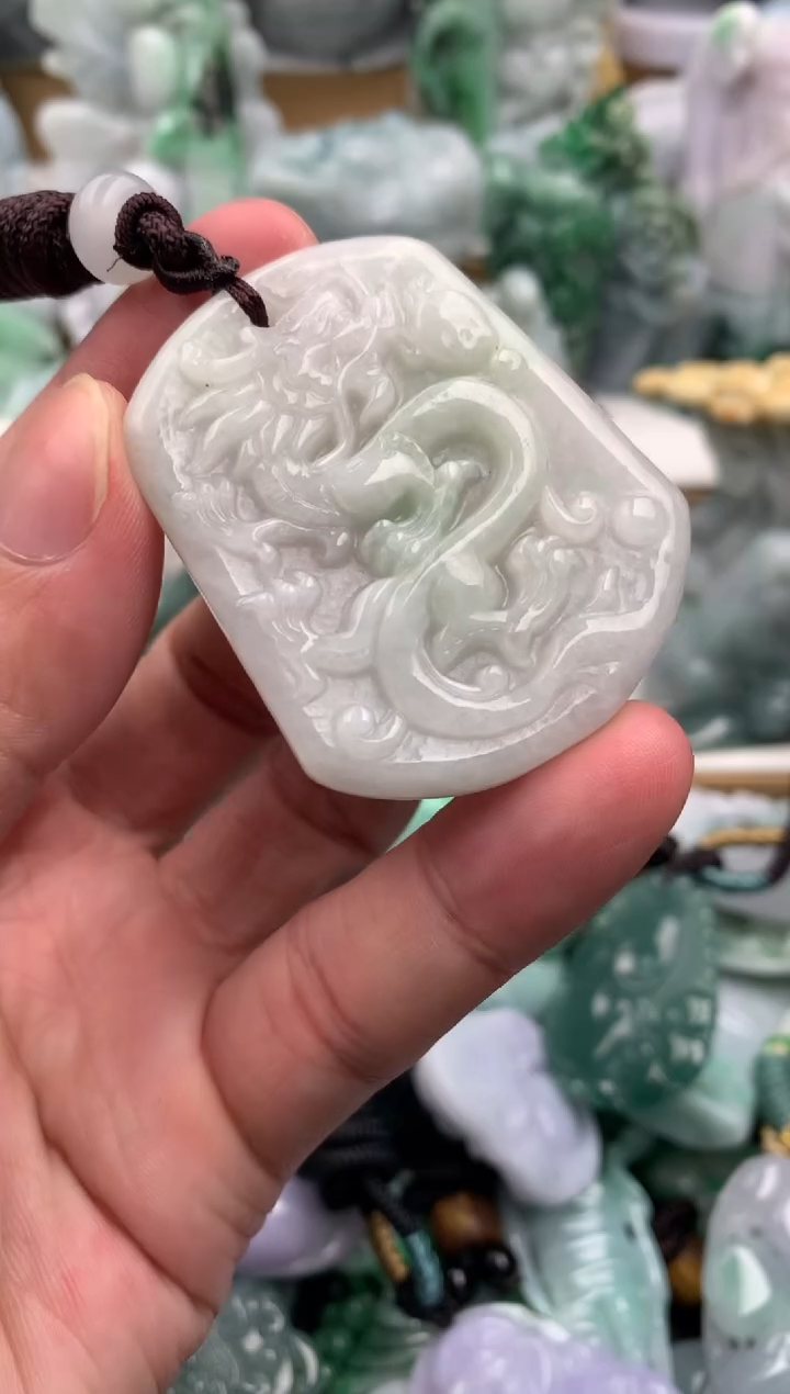 吊坠(不含链)未镶嵌翡翠1