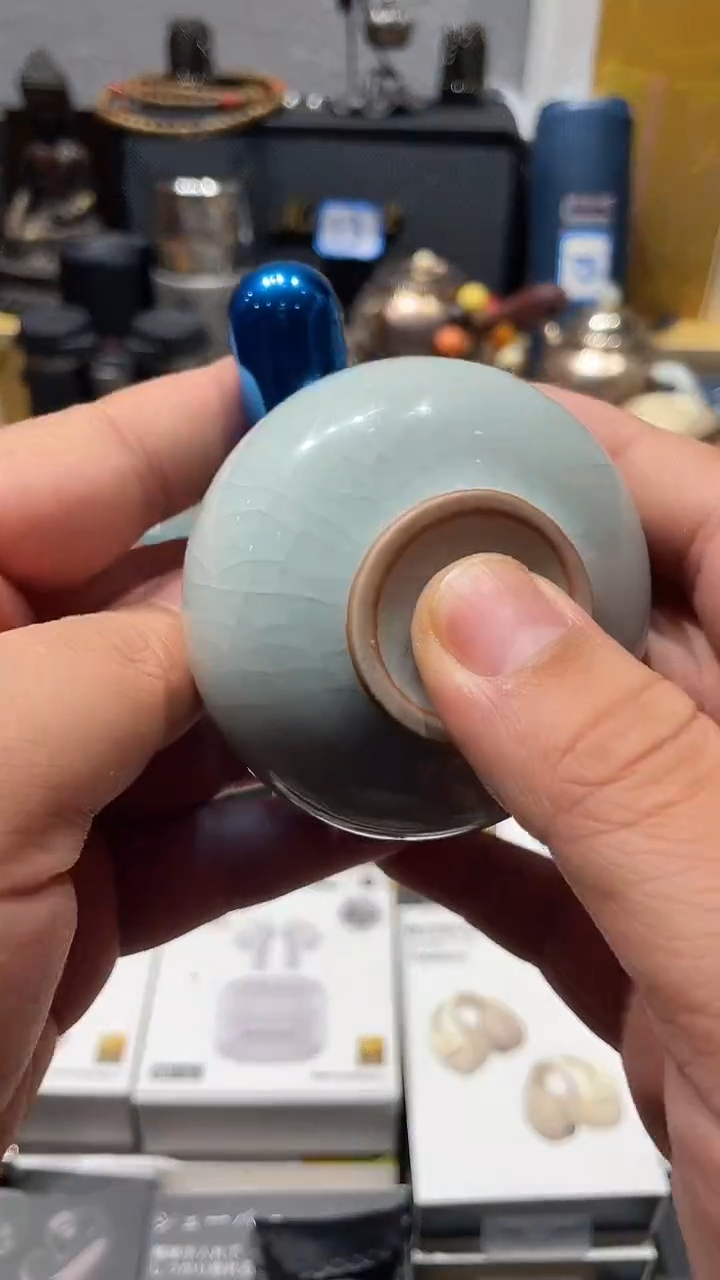 瓷片闪购商品 如图所示