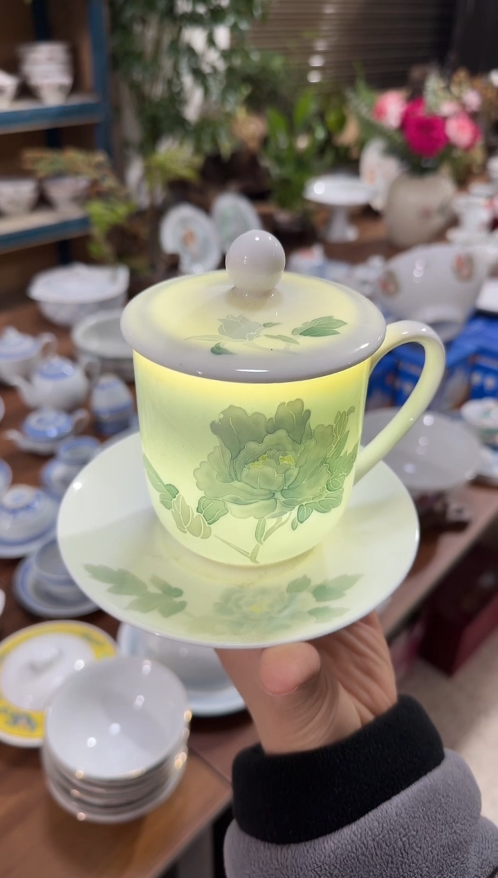【闪购商品】摆件一杯一碟微瑕介意勿拍