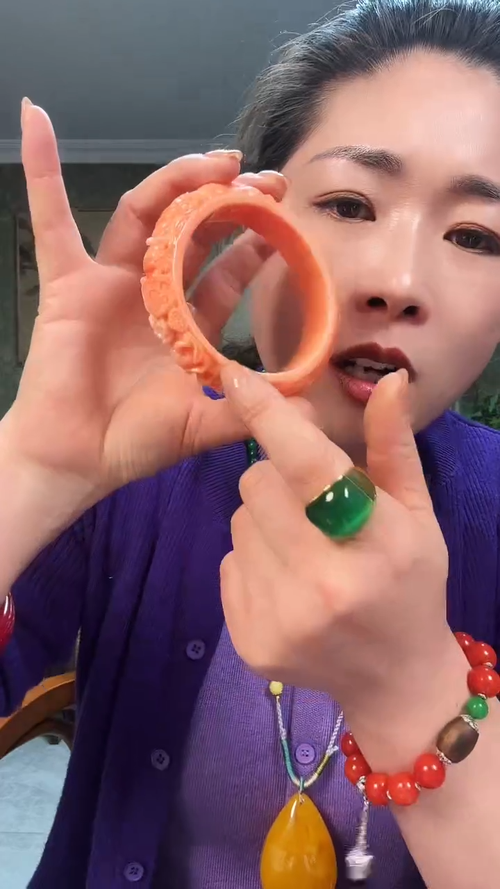 【闪购商品】树脂制品0000000T106