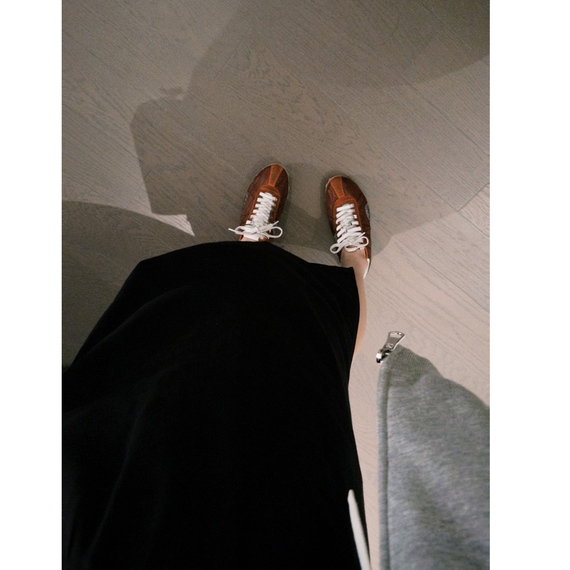 syna希娜 绵羊毛高定舒适感不规则半裙-侧开