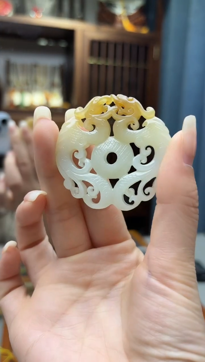 未镶嵌和田玉挂件和田玉雕刻ZD