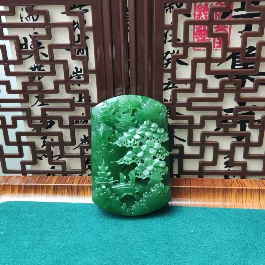 和田玉碧玉山水吊坠