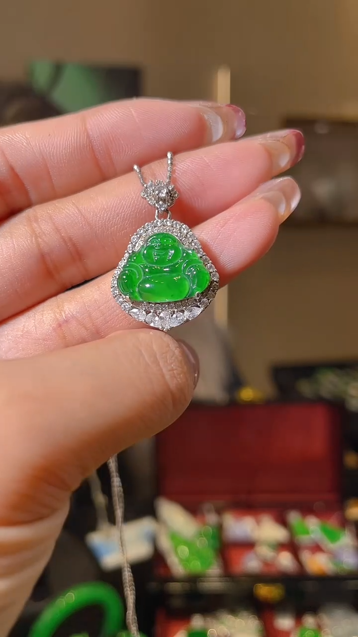 【闪购商品】翡翠吊坠(不含链)银S925镶嵌天然翡翠A货