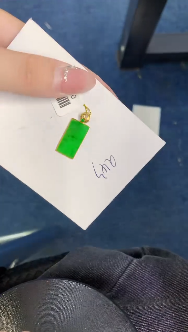 【闪购商品】翡翠颈饰18K金镶嵌000000000