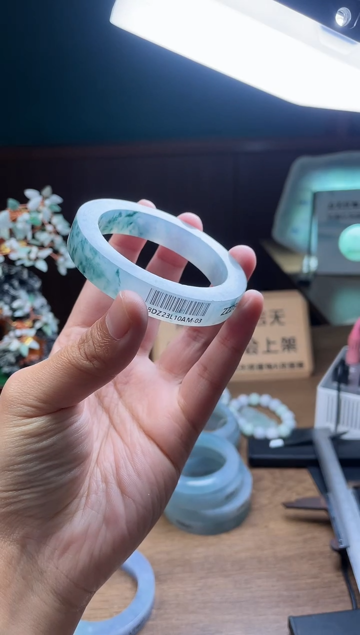 【闪购商品】定制翡翠手镯未镶嵌 定制