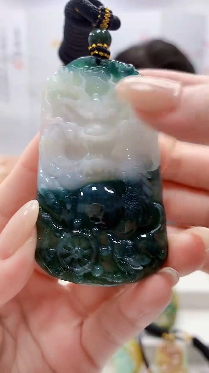 未镶嵌定制翡翠5060lr-毛货挂件94