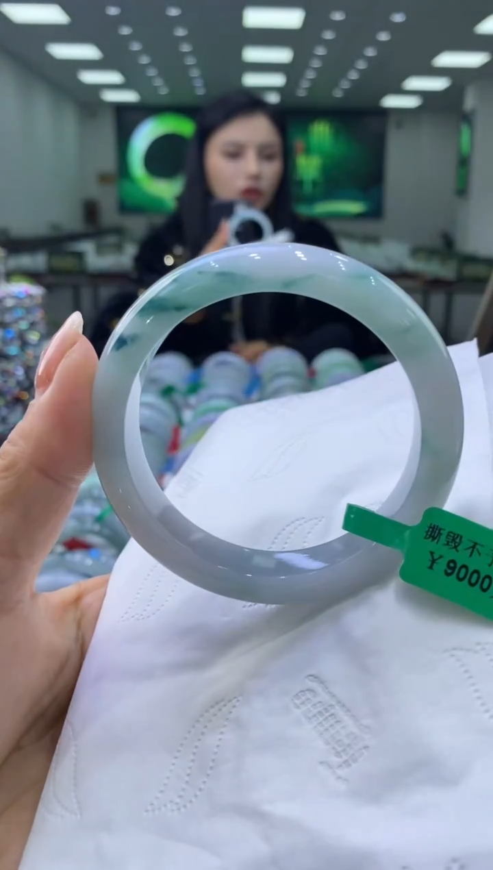 未镶嵌手镯翡翠000027