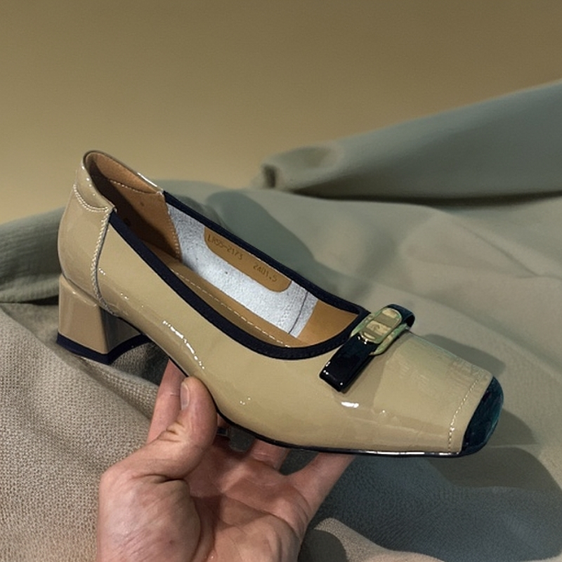 552173新款高品质百搭休闲头层牛皮浅口单鞋