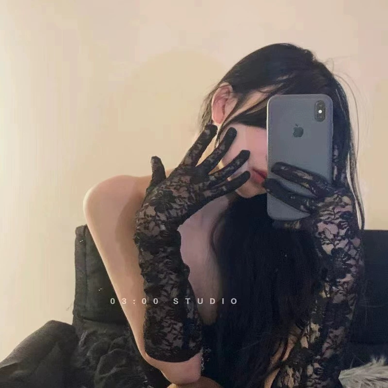 黑丝网纱新娘蕾丝手套女晚礼服结婚手纱婚纱黑色性感护袖套搭配女