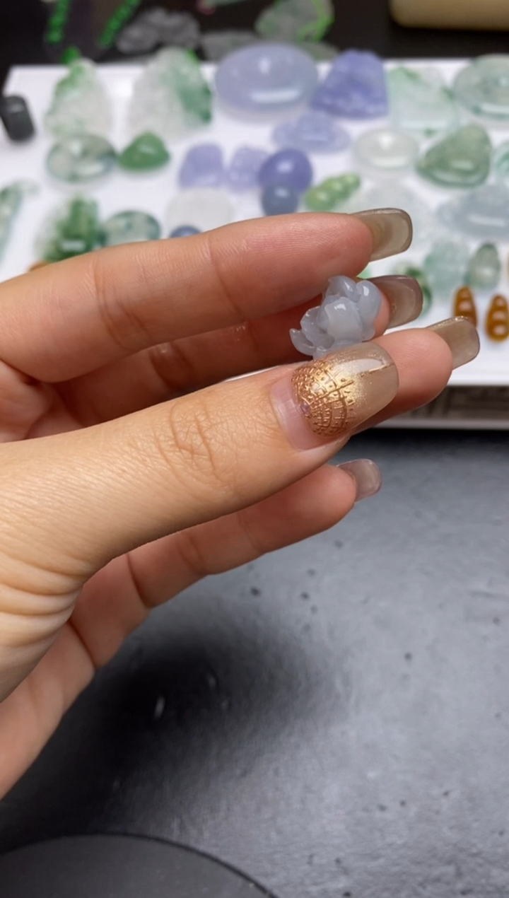 【闪购商品】定制翡翠未镶嵌翡翠毛货~