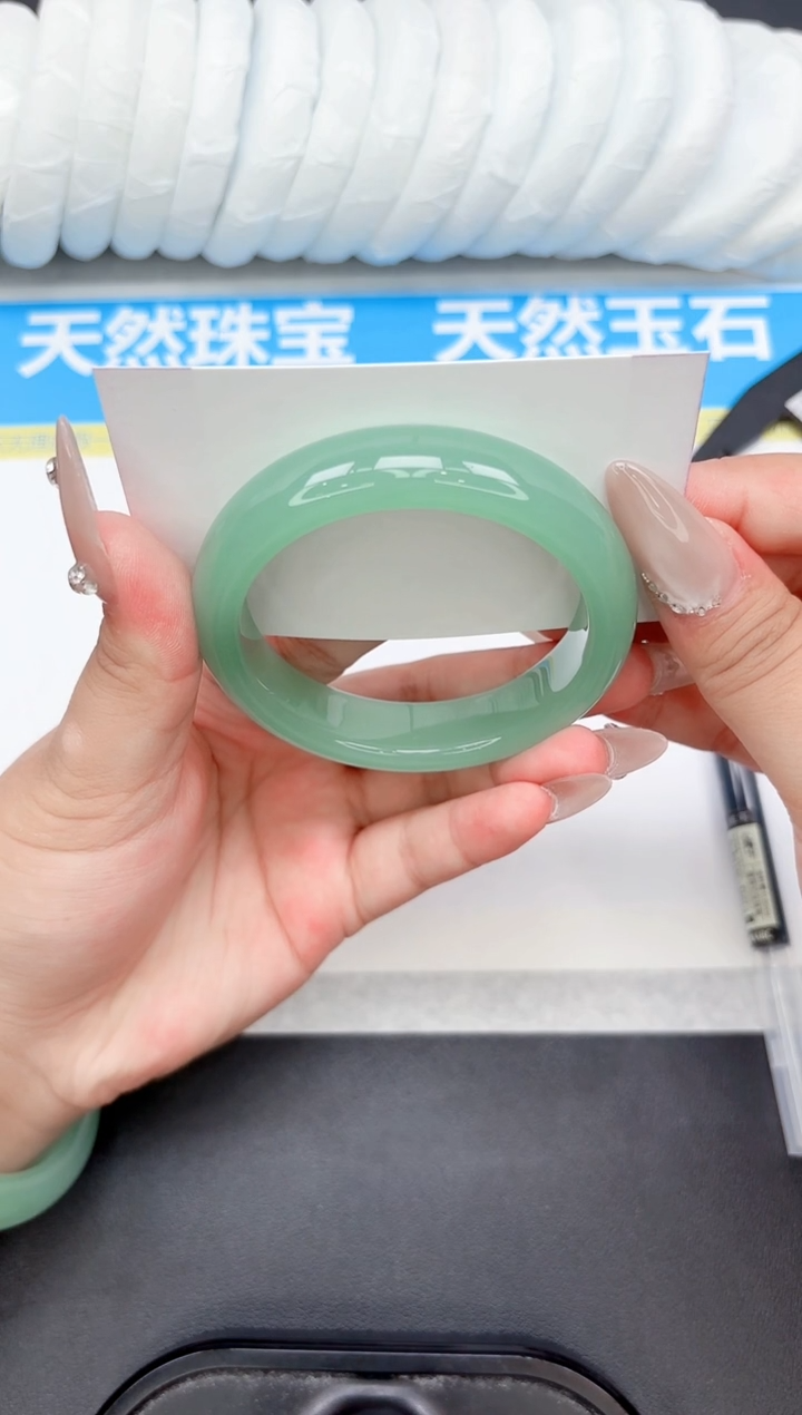 未镶嵌手镯石英质玉44-58