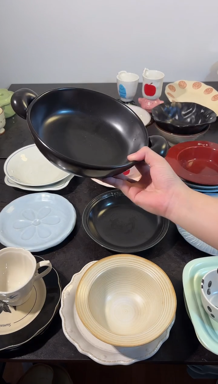 陶直播微瑕纯黑色双耳*1