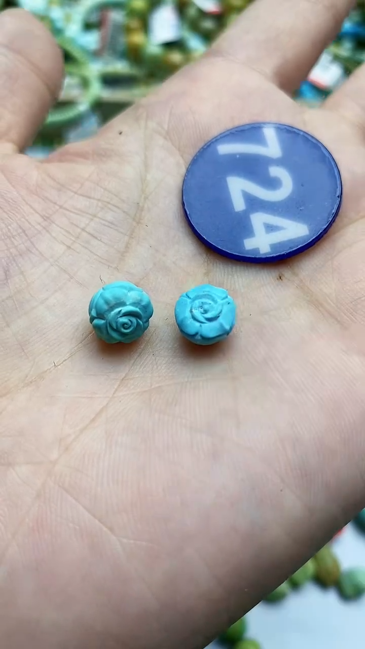 【闪购商品】绿松石雕刻件未镶嵌724