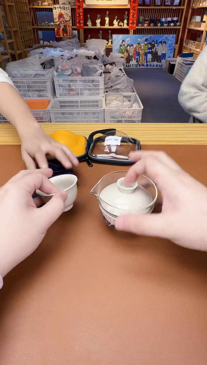 【闪购商品】瓷片瓷制品S11111111111