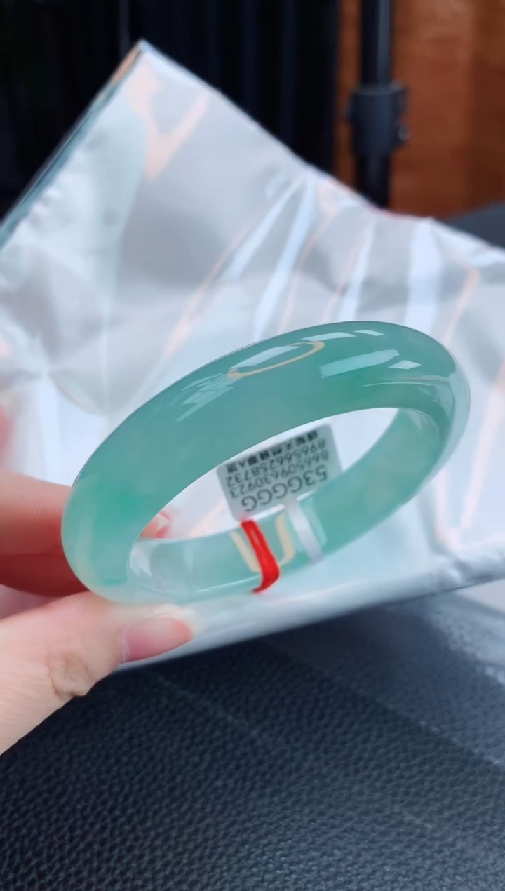 【闪购商品】翡翠手镯未镶嵌缅甸天然翡翠A货手镯