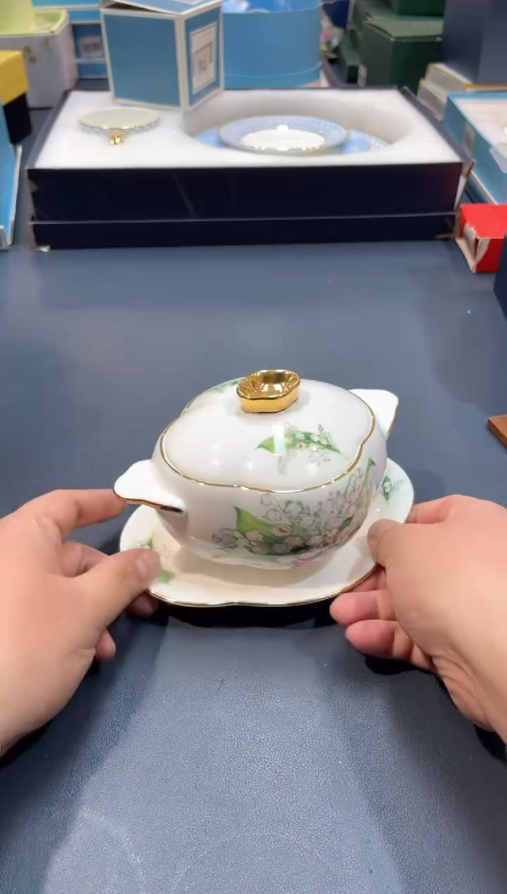 【闪购商品】碗E823全场正品，京东包邮