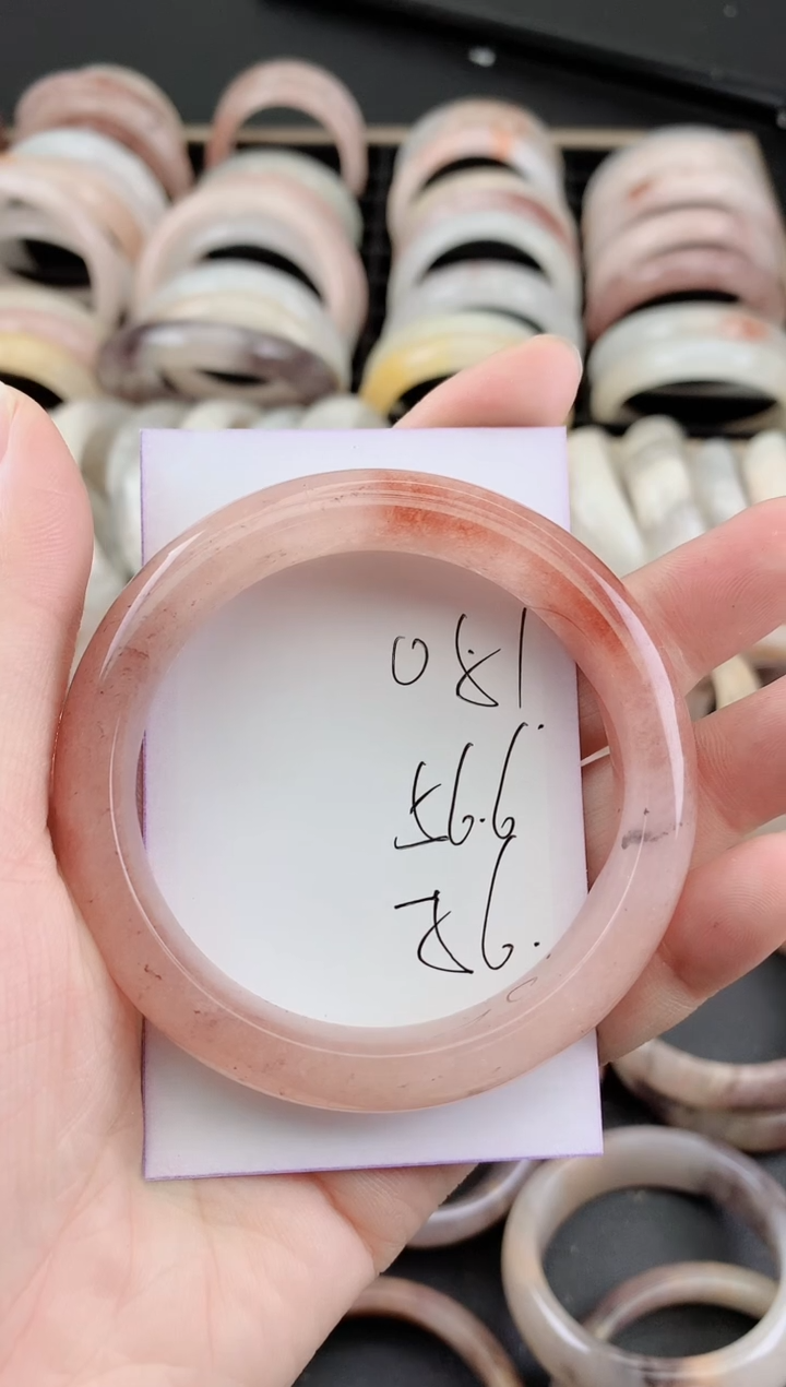 未镶嵌手镯石英质玉051