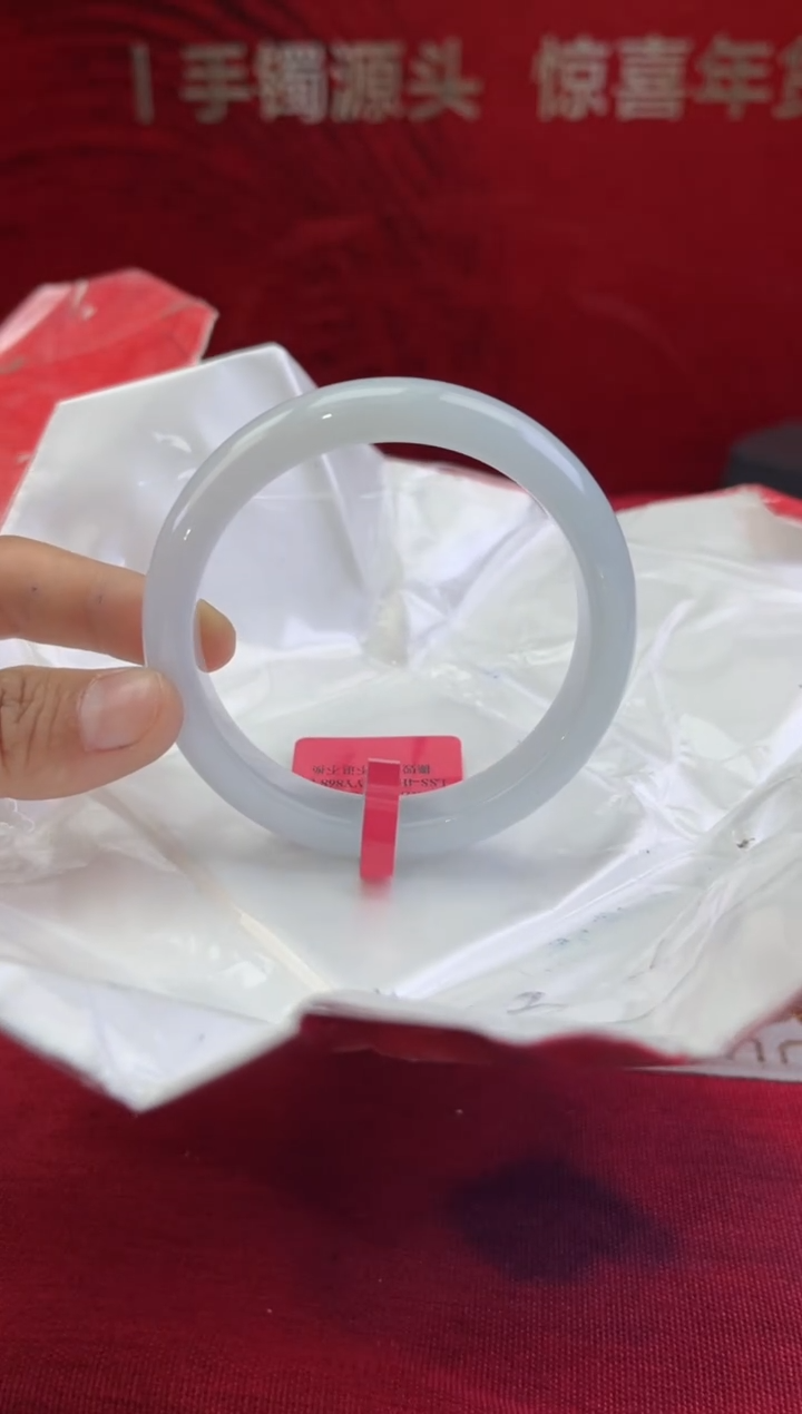 【闪购商品】翡翠手镯未镶嵌10翡翠手镯