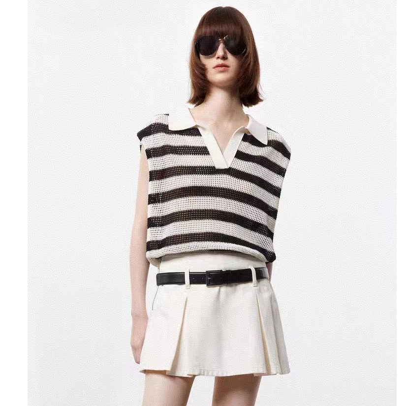 373POLO领镂空挑孔条纹宽松针织马甲