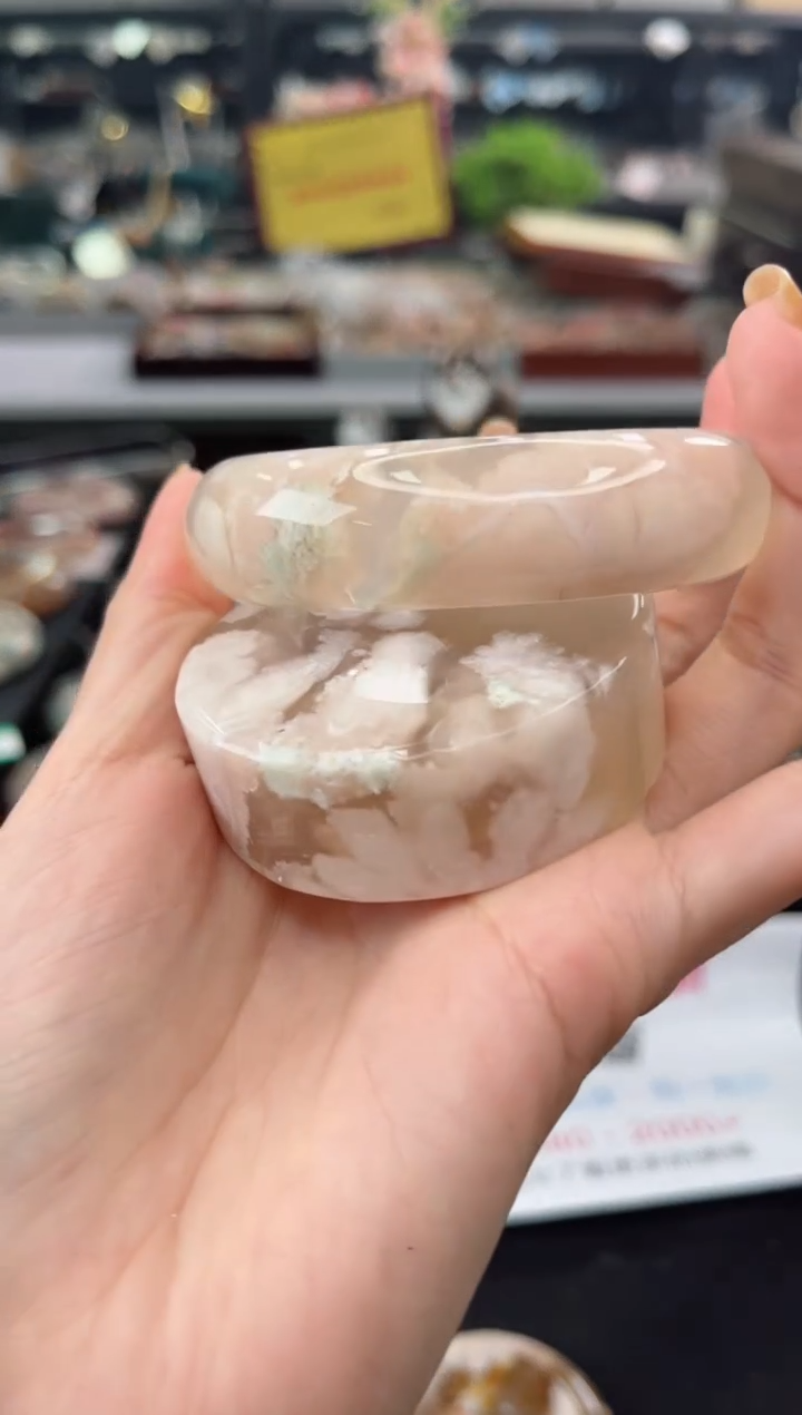 【闪购商品】石英质玉手镯未镶嵌59圈口（赠品镯心）3547543