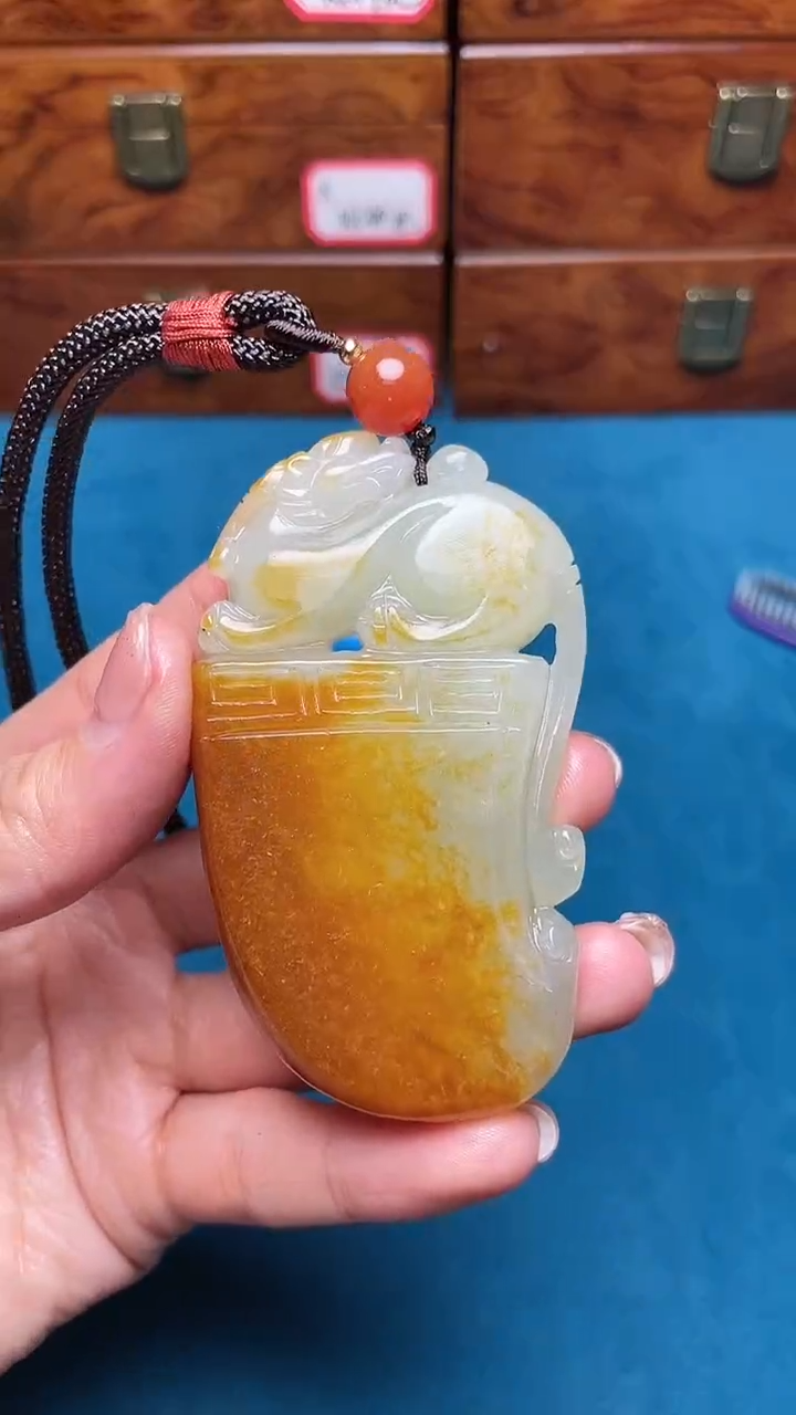 【闪购商品】和田玉把件未镶嵌和田玉