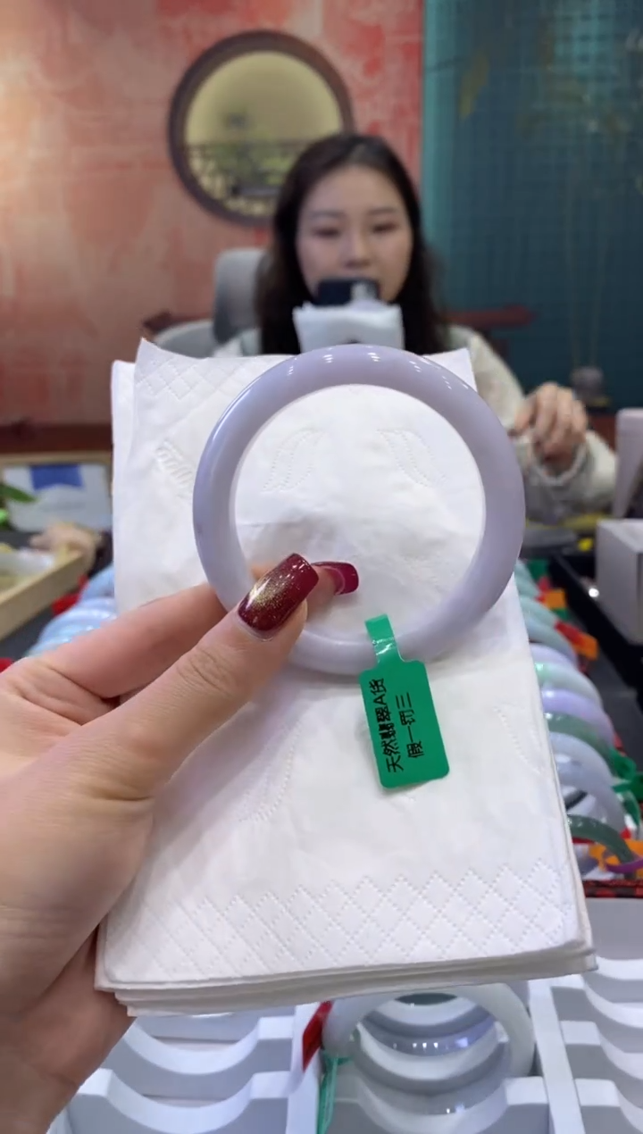 【闪购商品】翡翠手镯未镶嵌多人01193