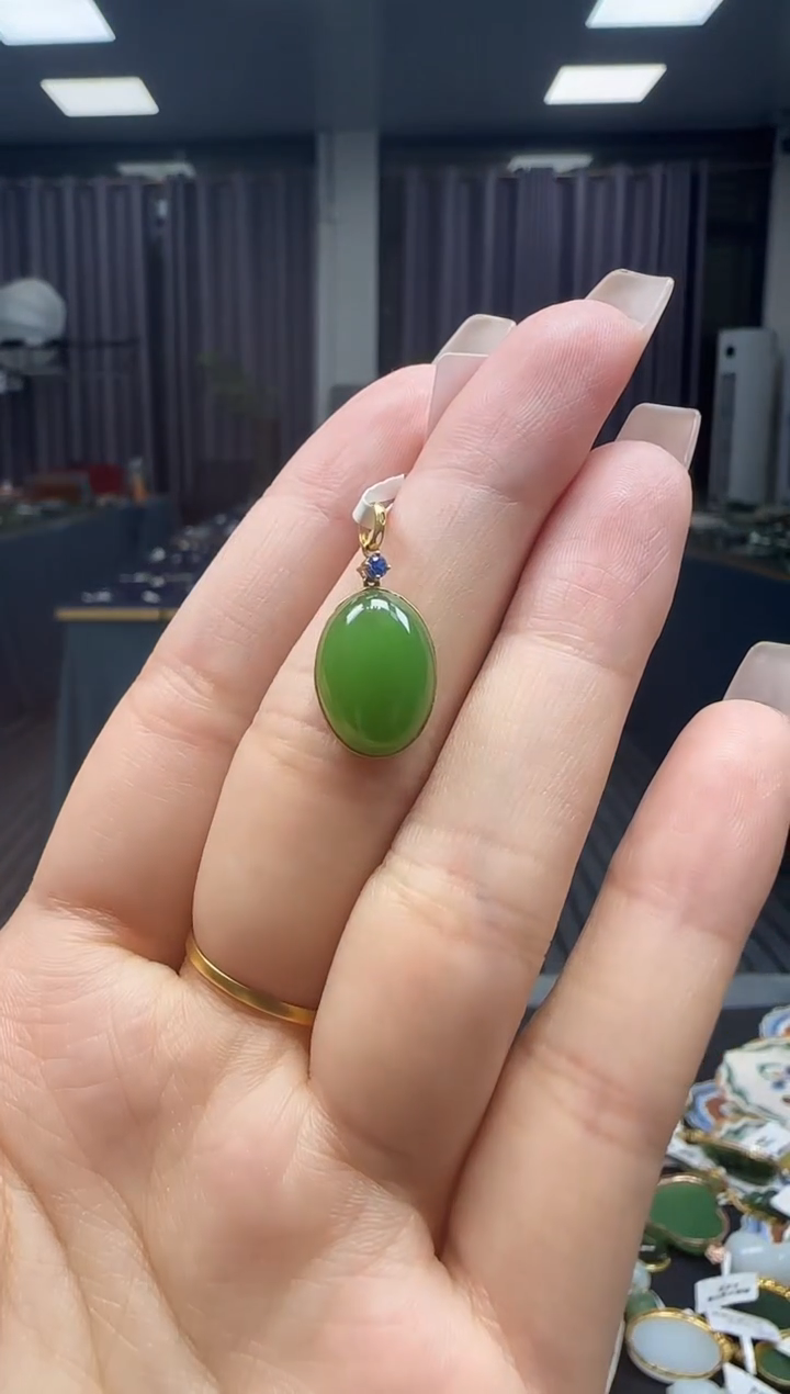 和田玉18K金镶嵌挂件1