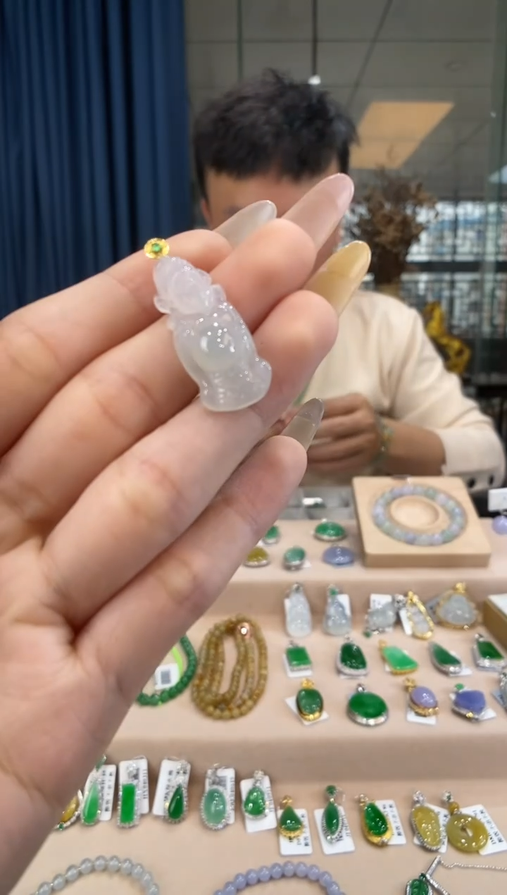 翡翠18K金镶嵌吊坠(不含链)财神