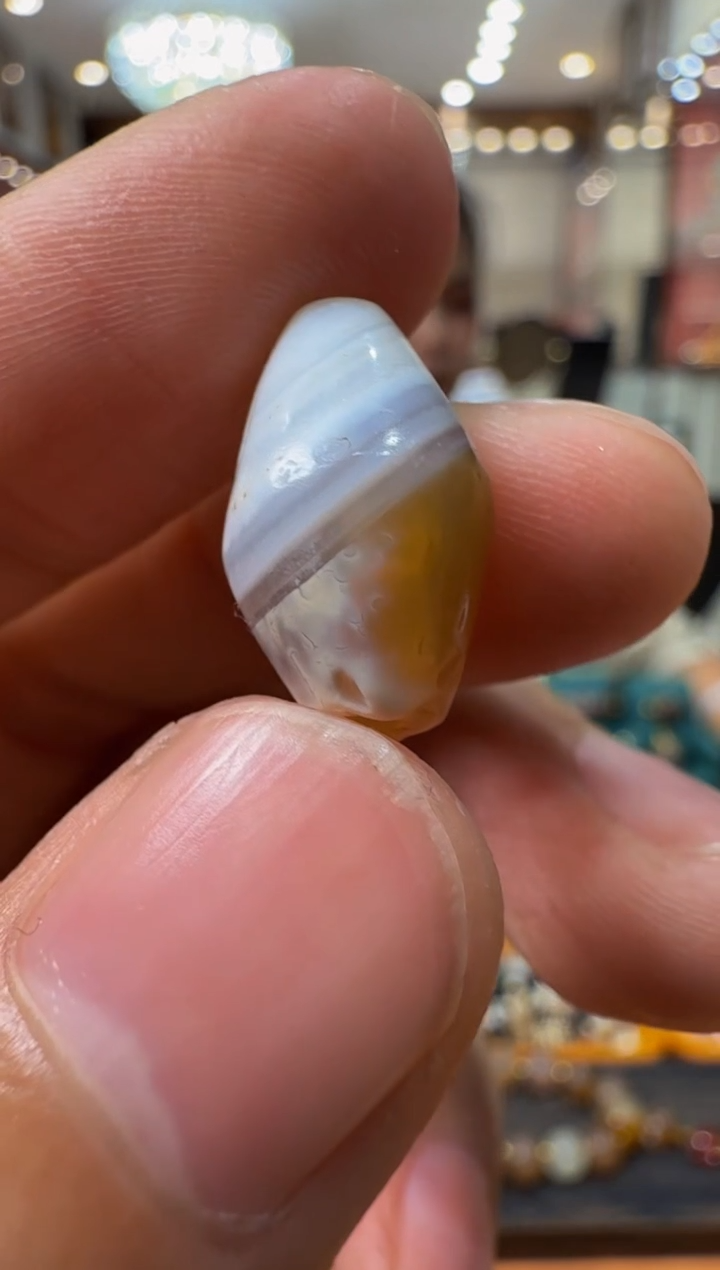 未镶嵌玛瑙/玉髓珠宝奇石缠丝玛瑙珠