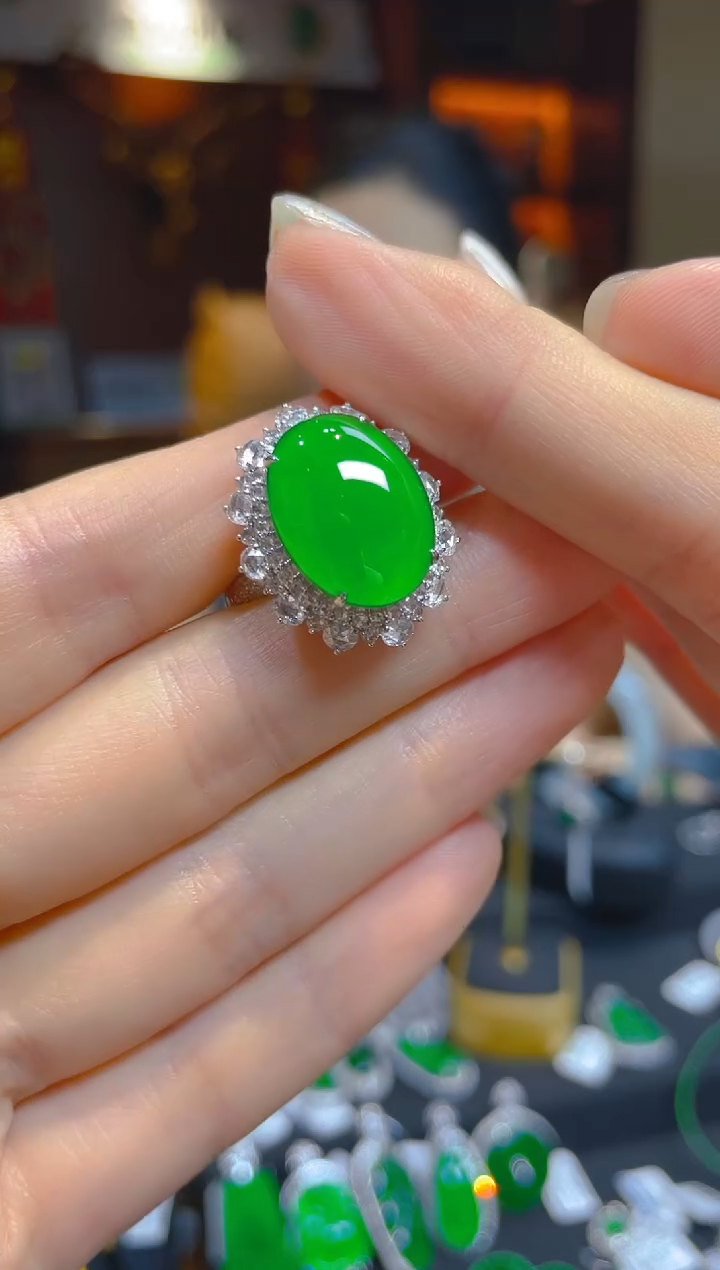 翡翠戒指18K金镶嵌/111951天然A货翡翠