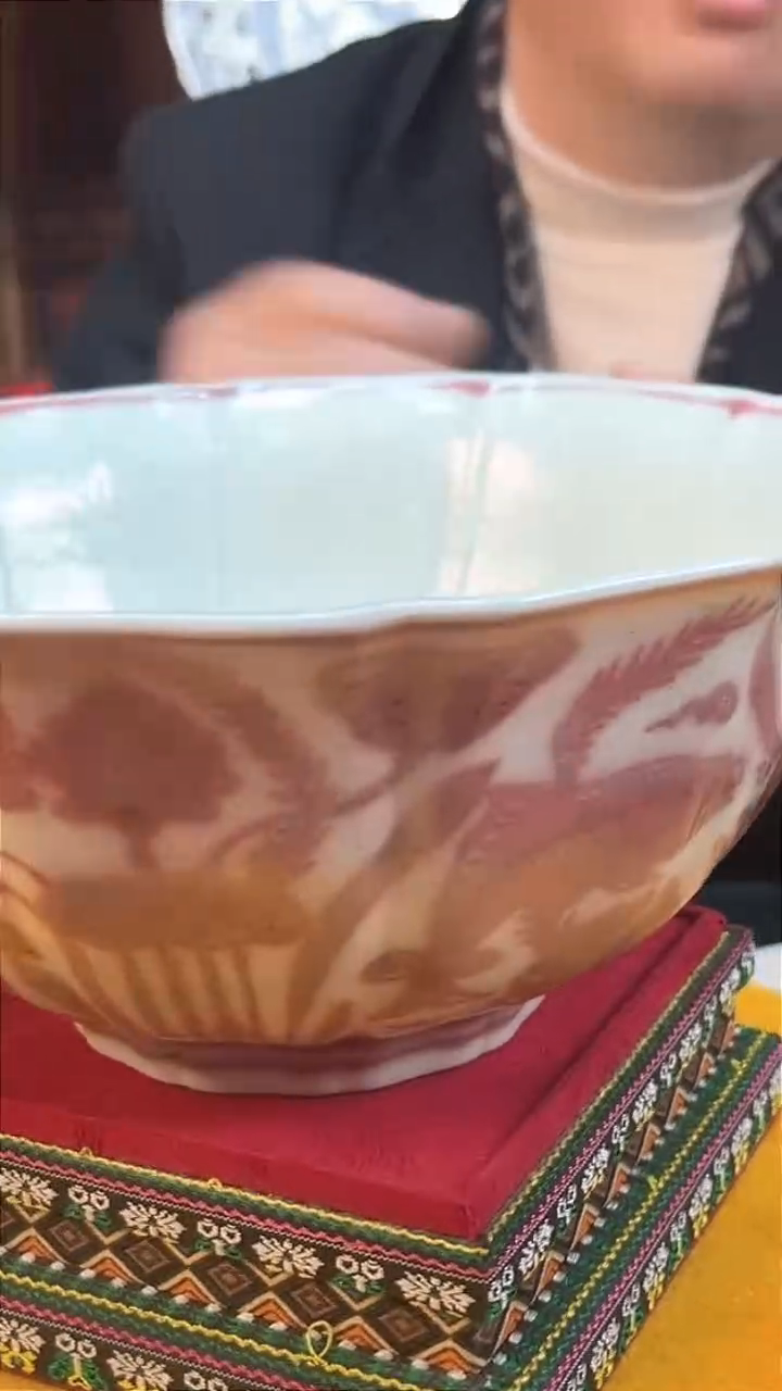 【闪购商品】瓷片75F现代工艺品一个