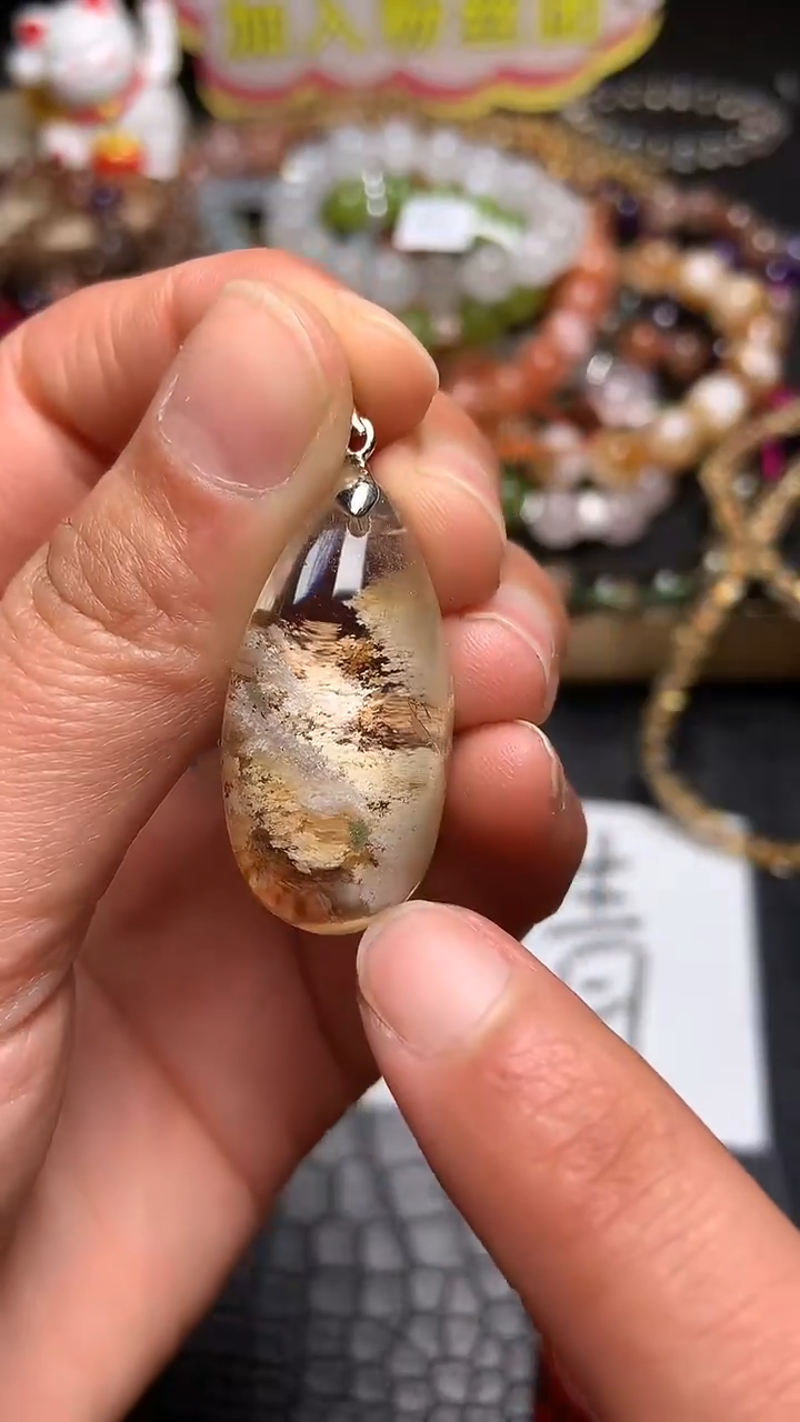 【闪购商品】水晶吊坠(赠链)未镶嵌148