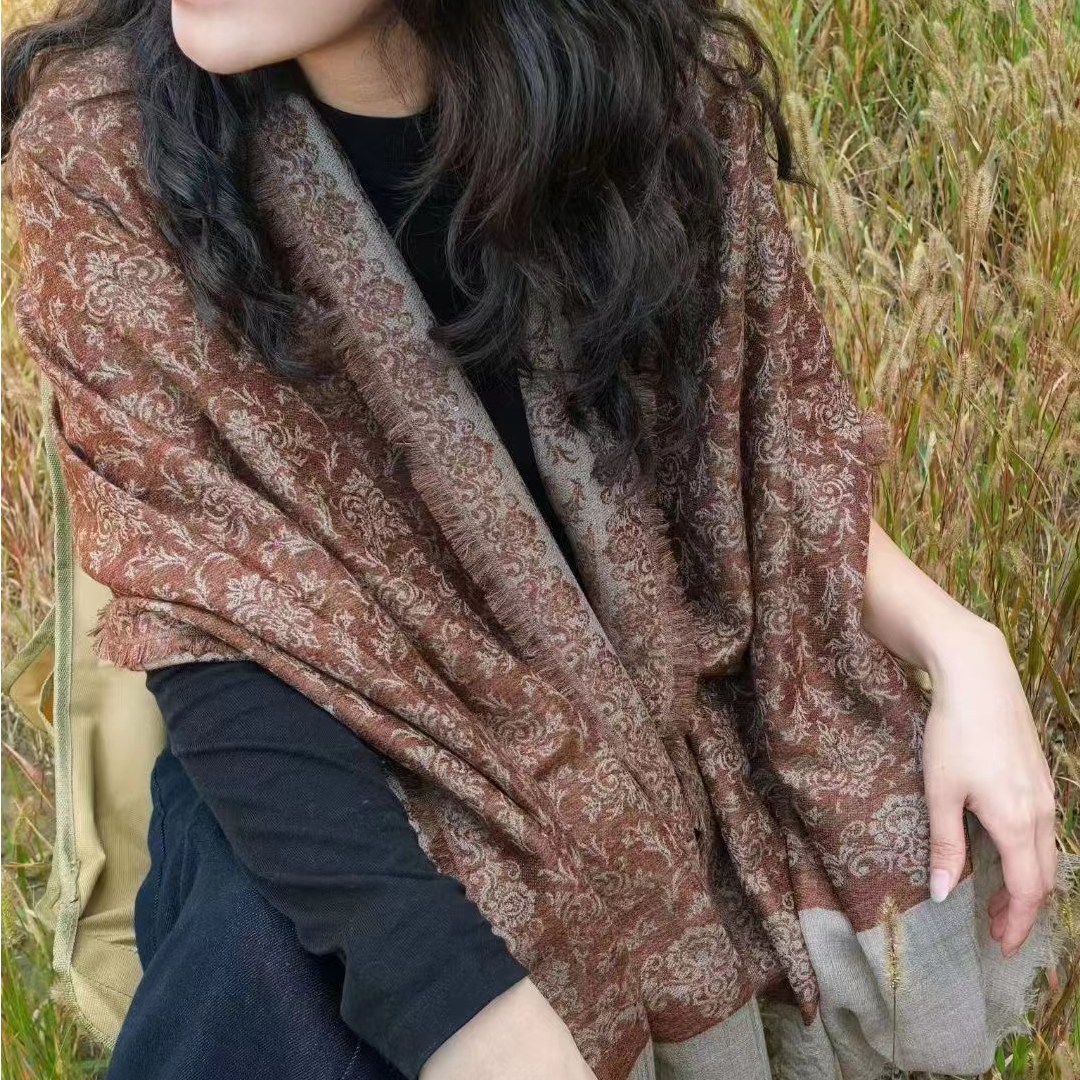 女显瘦【繁花羊绒围巾｜治愈系温柔单品】薄款围巾外搭披肩时尚百搭