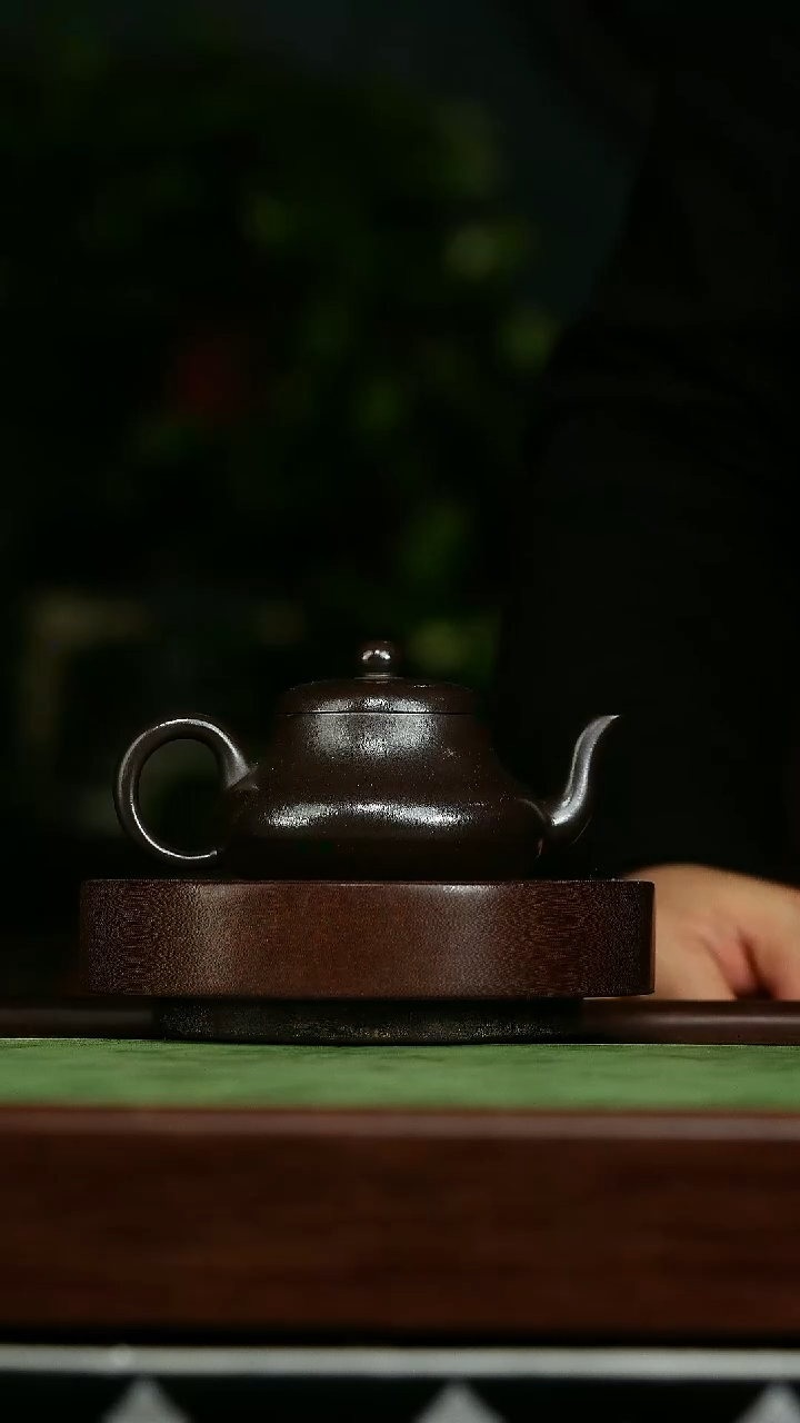茶壶紫砂e7石红君德