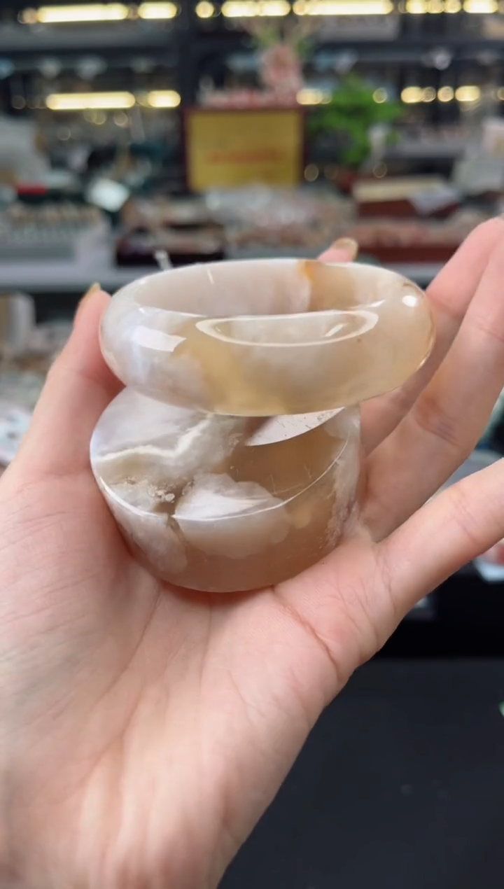 【闪购商品】石英质玉手镯未镶嵌57圈口（不退不换）1600081