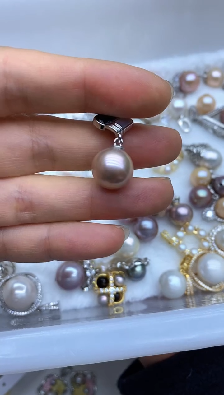 吊坠(不含链)未镶嵌淡水珍珠吊坠多样性发其一