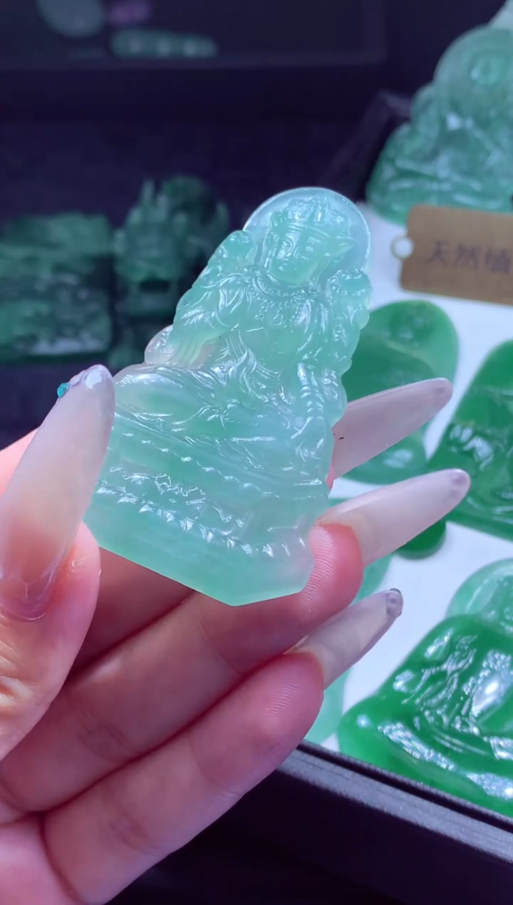 未镶嵌定制翡翠方**频天然翡翠A货 官方基地发货