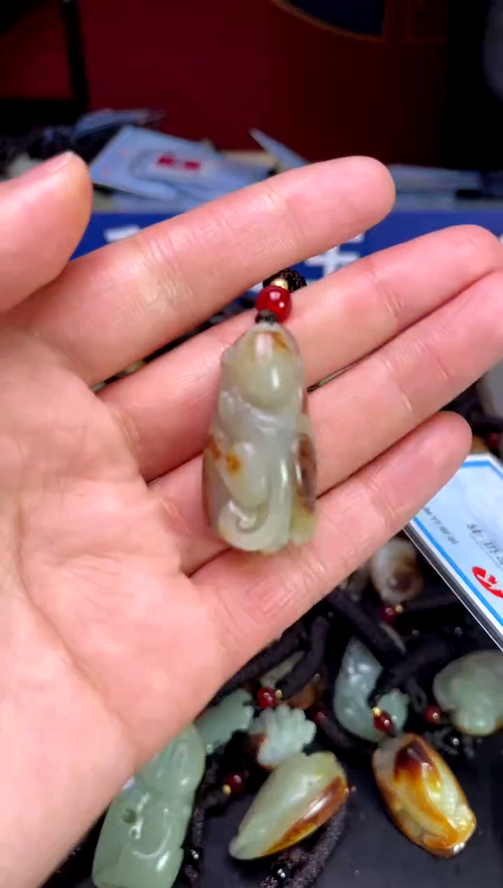 【闪购商品】和田玉颈饰未镶嵌1