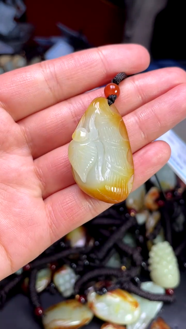 【闪购商品】和田玉颈饰未镶嵌123