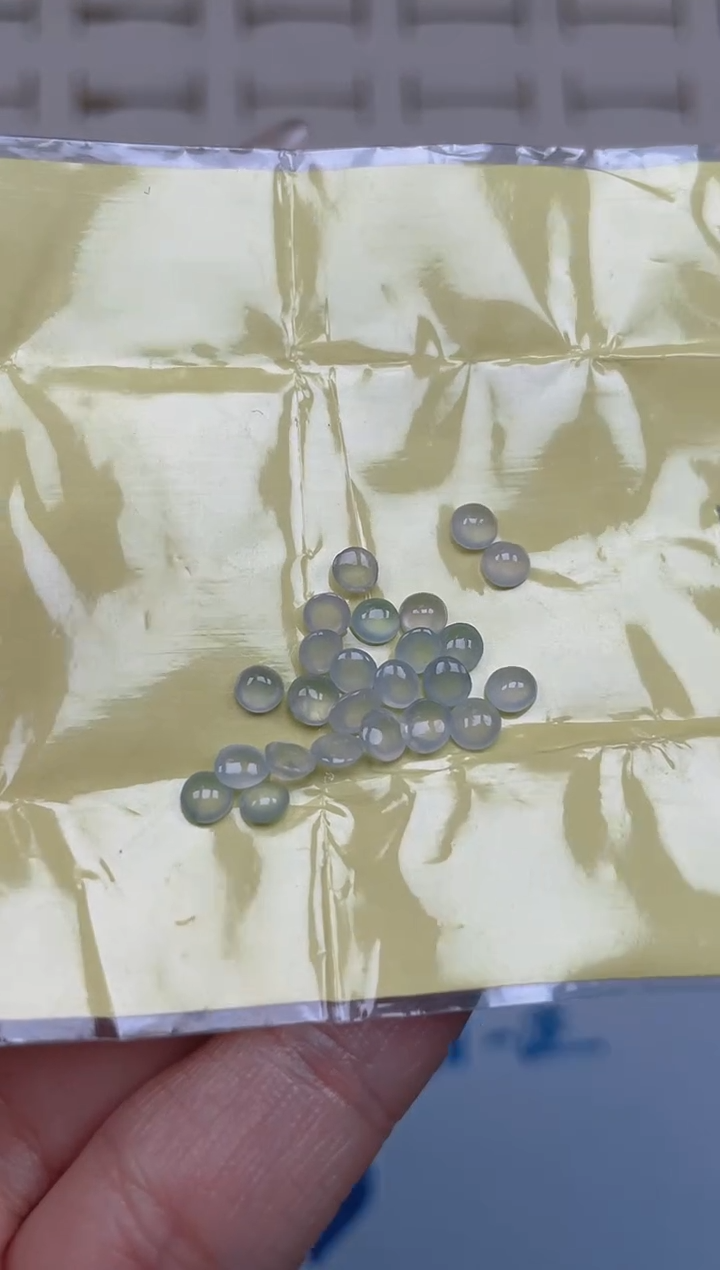 裸石翡翠天然翡翠蛋面7