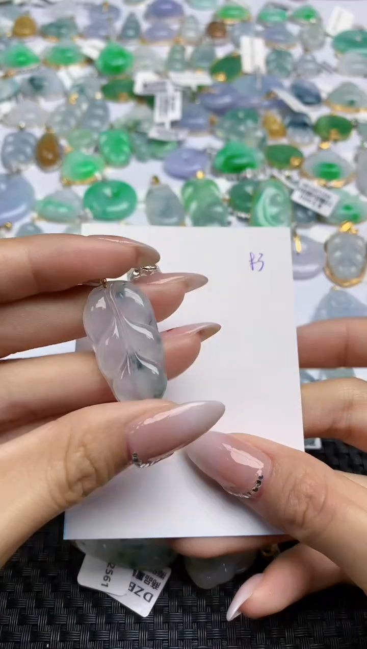 【闪购商品】翡翠颈饰18K金镶嵌 天然翡翠A货