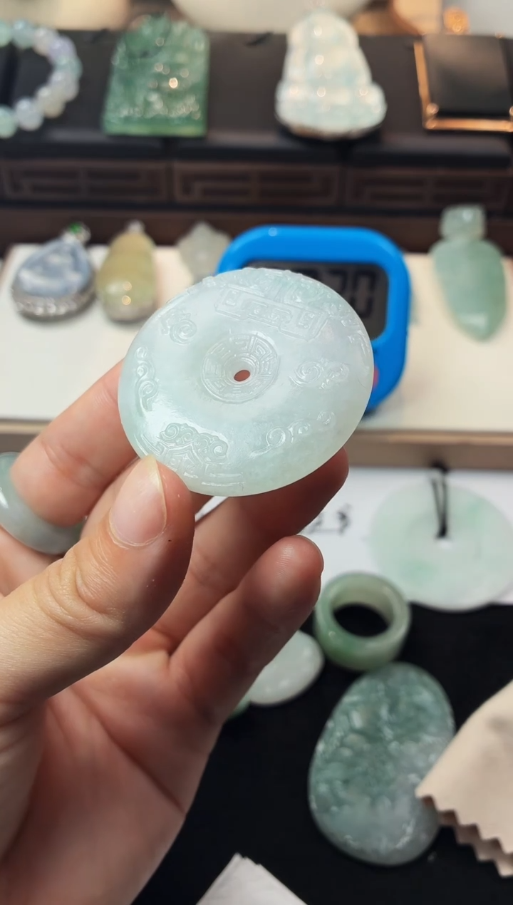 未镶嵌定制翡翠悦**心毛货不退不换