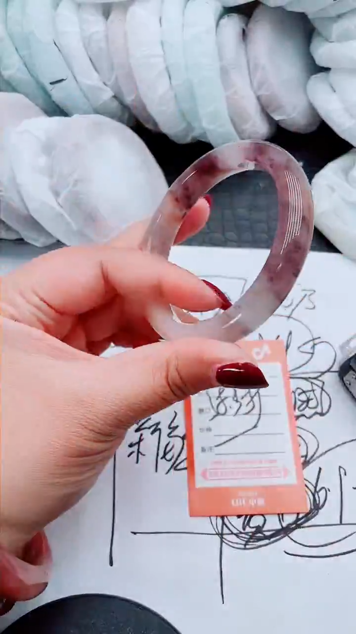 【闪购商品】石英质玉手镯未镶嵌P81-58-59