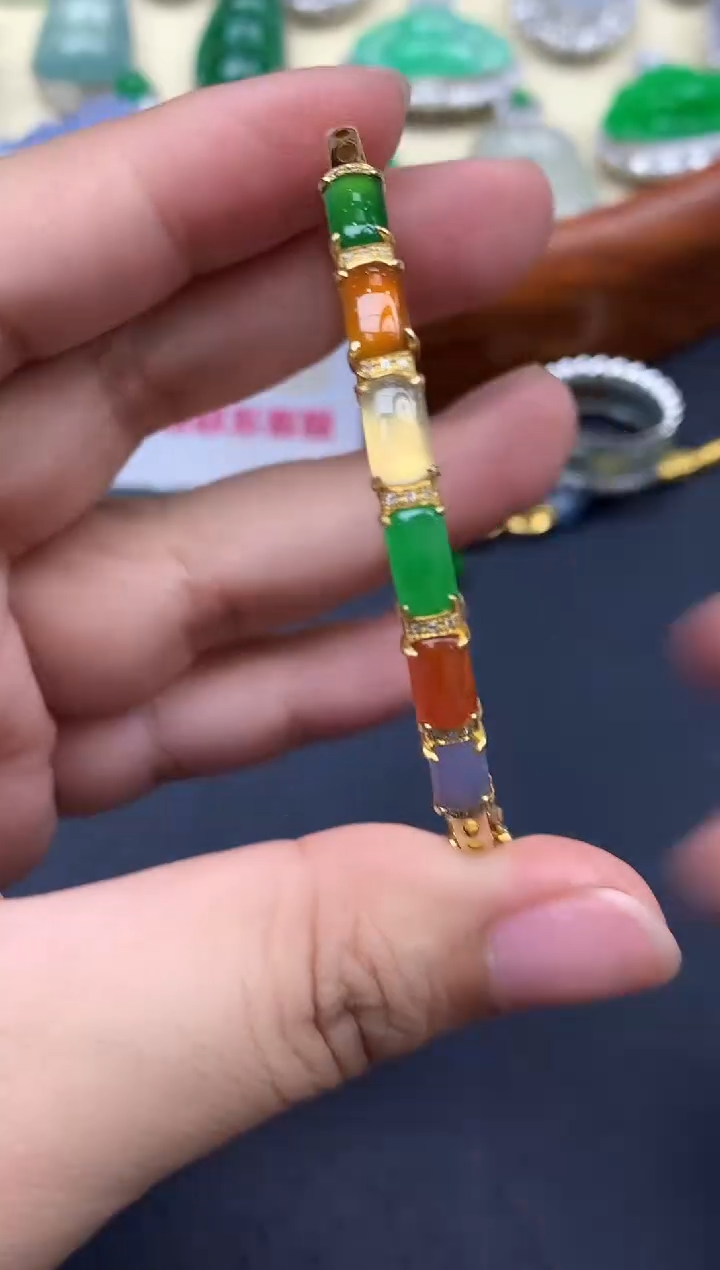 18K金镶嵌手镯翡翠453-中国好珍宝